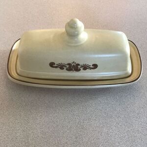 Vintage Pfaltzgraff Covered Butter Dish- Retired Pattern
